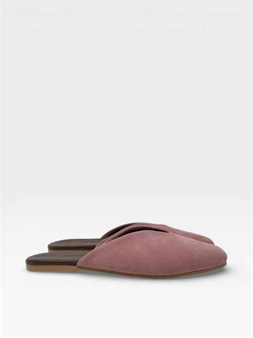 Sabot in suede rosa cipria dal design minimal IL LACCIO | 1918SUEDEBARBIE